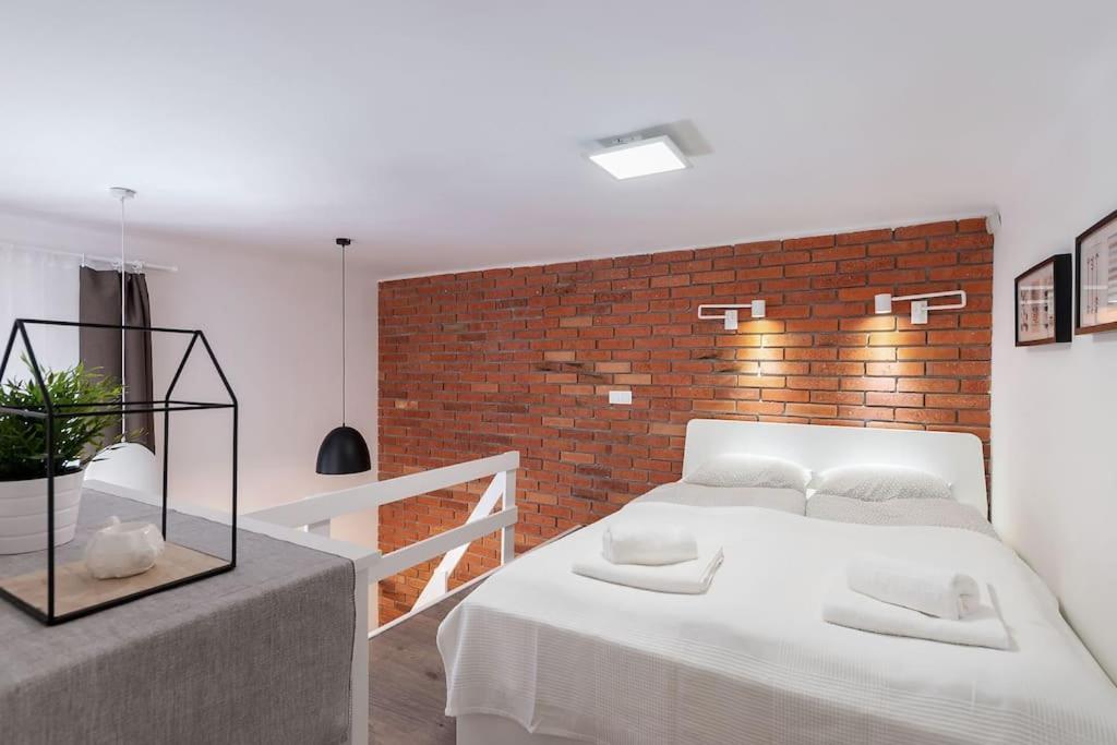 Amazing Kazinczy Flat No. 1 ブダペスト エクステリア 写真